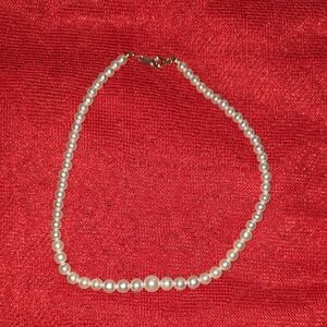 Elegant White Pearl Necklace